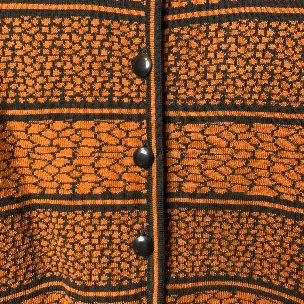 Sag Harbor Vintage Button Down Sweater - Picture 6 of 8